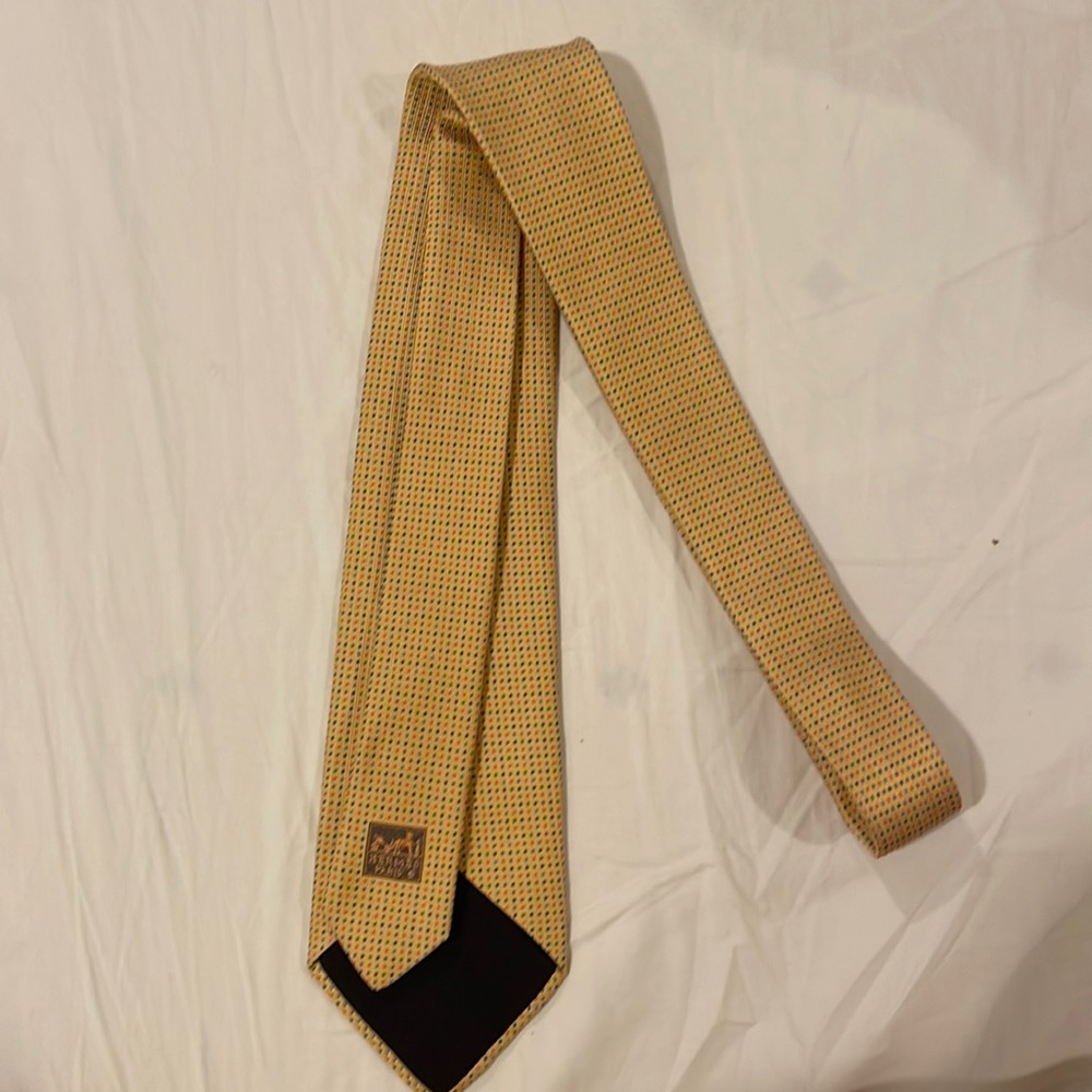 Hermes yellow tie